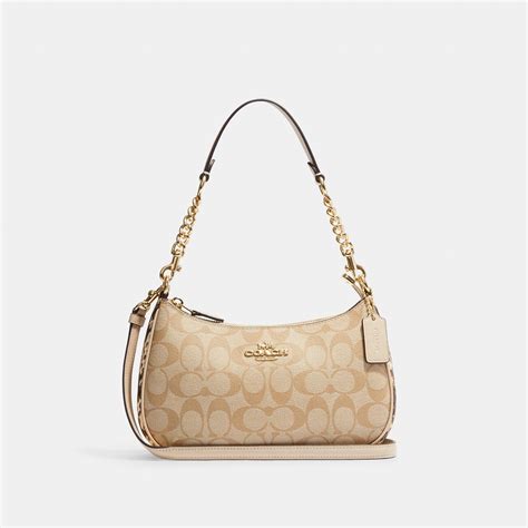 coach outlet shoulder bag.